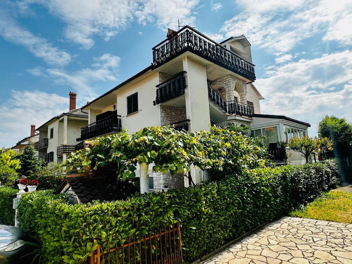 Apartmán Casa Blanca Umag Exteriér fotografie